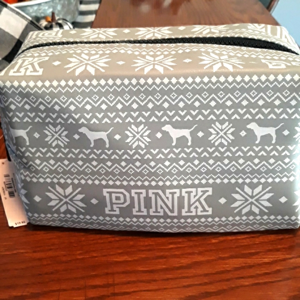 Victoria secret travel bag